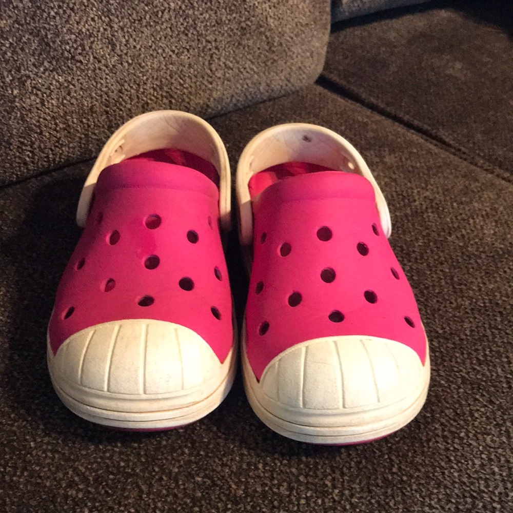 Pink crocs